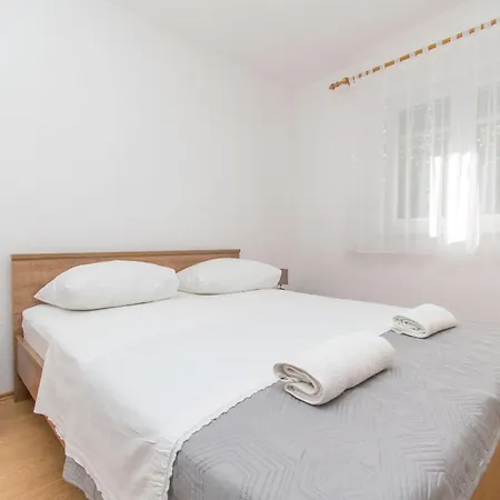 Iva Apartment